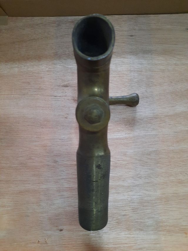 grifo barril en bronce