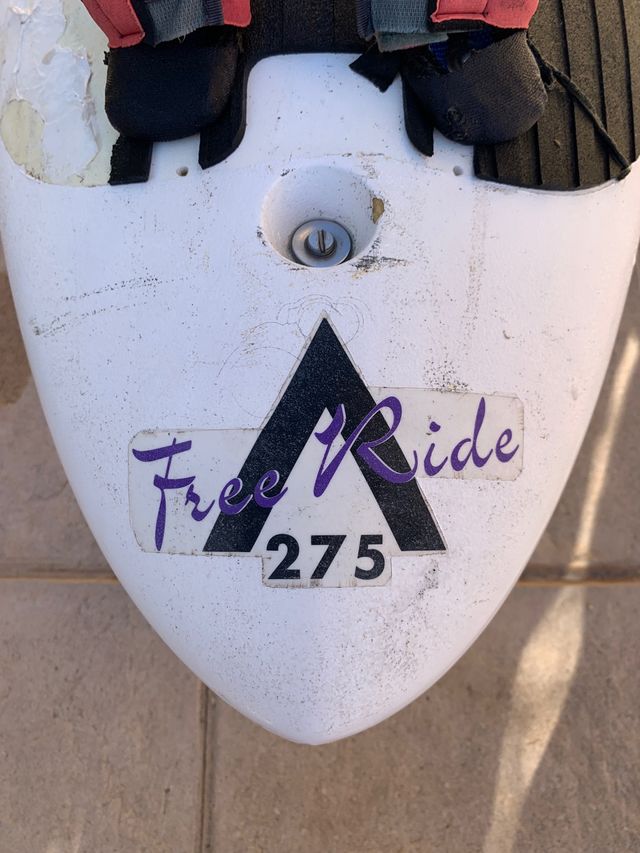 Tabla advanced hull dynamics windsurf