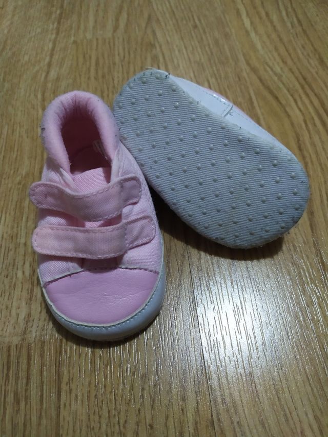 Lote Calzado Niña Primera Puesta N° 15-16. Zapatos