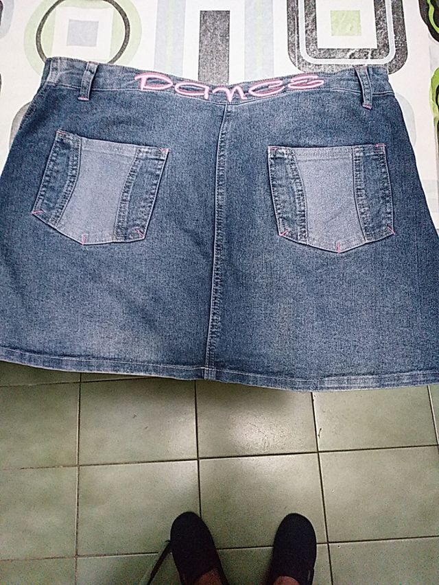 falda vaquera corta