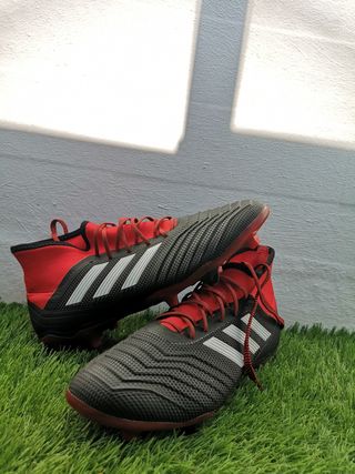 adidas glitch multitaco