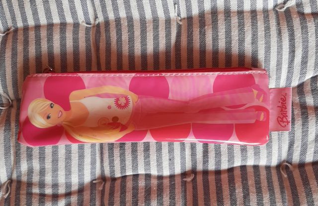 estuche escolar Barbie