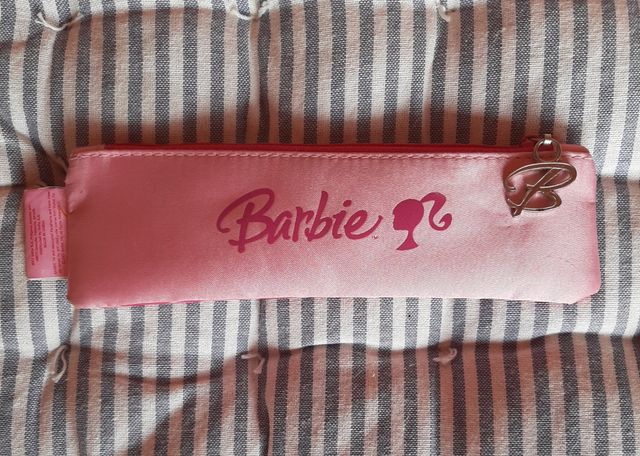 estuche escolar Barbie