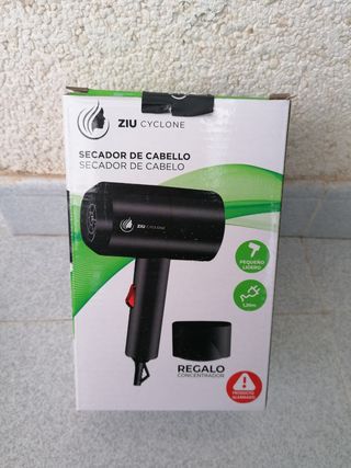Secador de viaje ZIU Cyclone de segunda mano por 7 EUR en Crevillent en  WALLAPOP