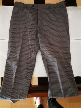Pantalon hombre Purificacion García de segunda mano por 6 EUR en León en  WALLAPOP