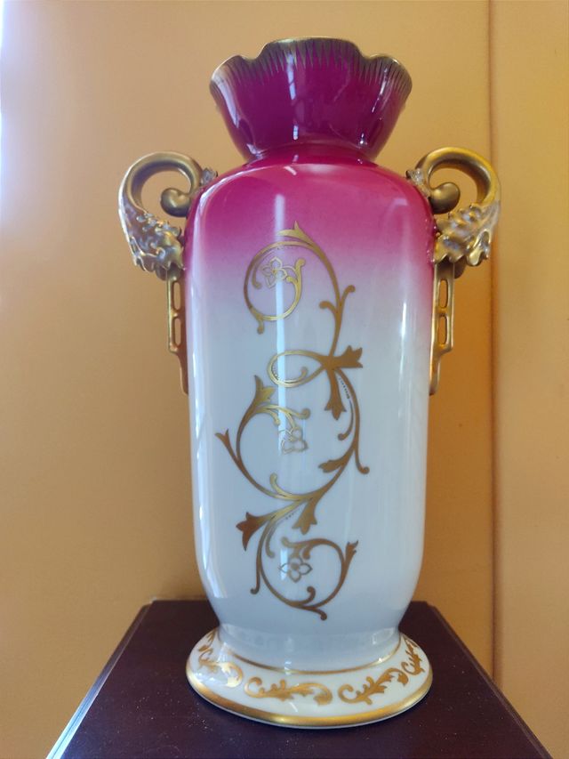 Jarrón Porcelana Vintage de Neoclassica Manufactur