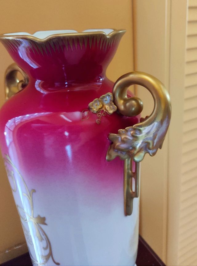 Jarrón Porcelana Vintage de Neoclassica Manufactur