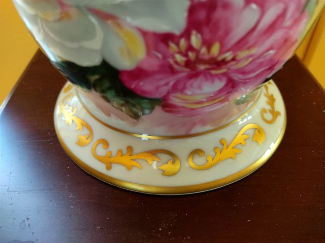 Jarrón Porcelana Vintage de Neoclassica Manufactur