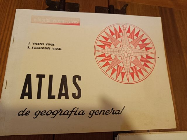 Atlas escolares antiguos Salvatella Vicens Vives