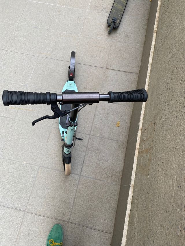 Patinete Oxelo Rueda 200mm y Suspension