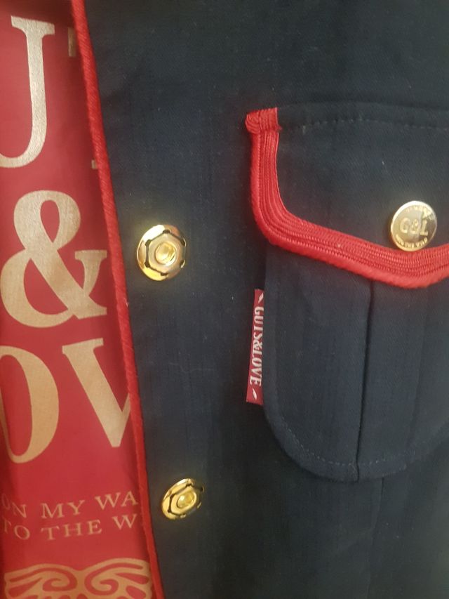 chaqueta Guts and Love