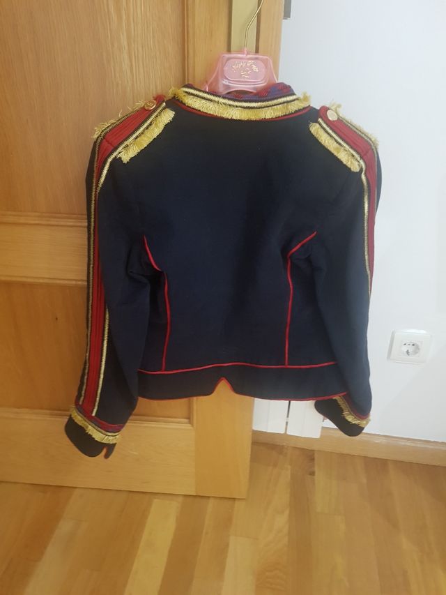 chaqueta Guts and Love