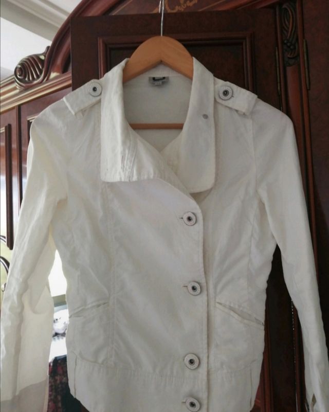 Chaqueta Lino Adolfo Domínguez. Talla 36.
