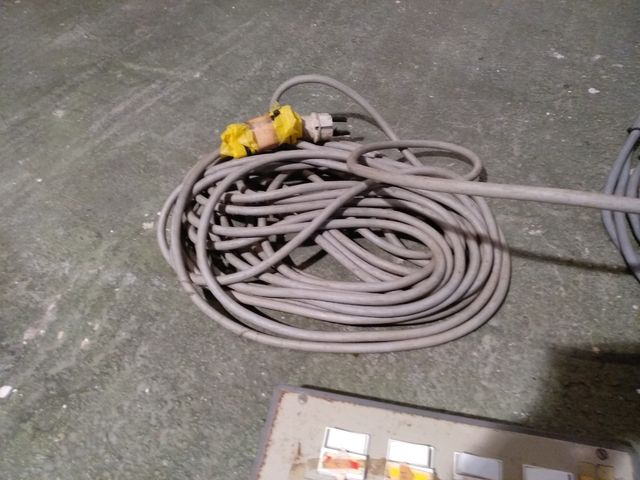 Cable elèctric (mànega)