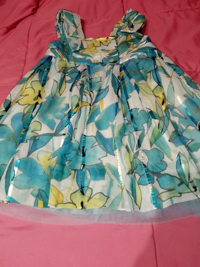 Vestido de ceremonia niña.