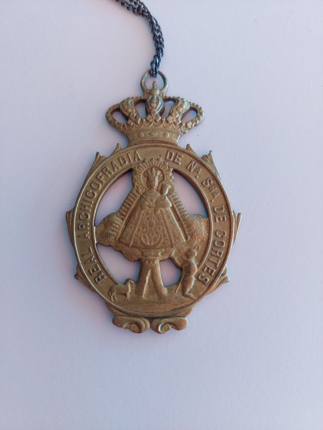 medalla Virgen de Cortes