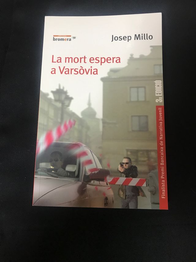 La mort espera a Varsòvia