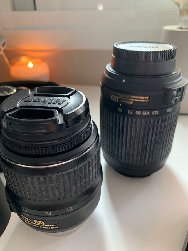 Cámara réflex Nikon D3100