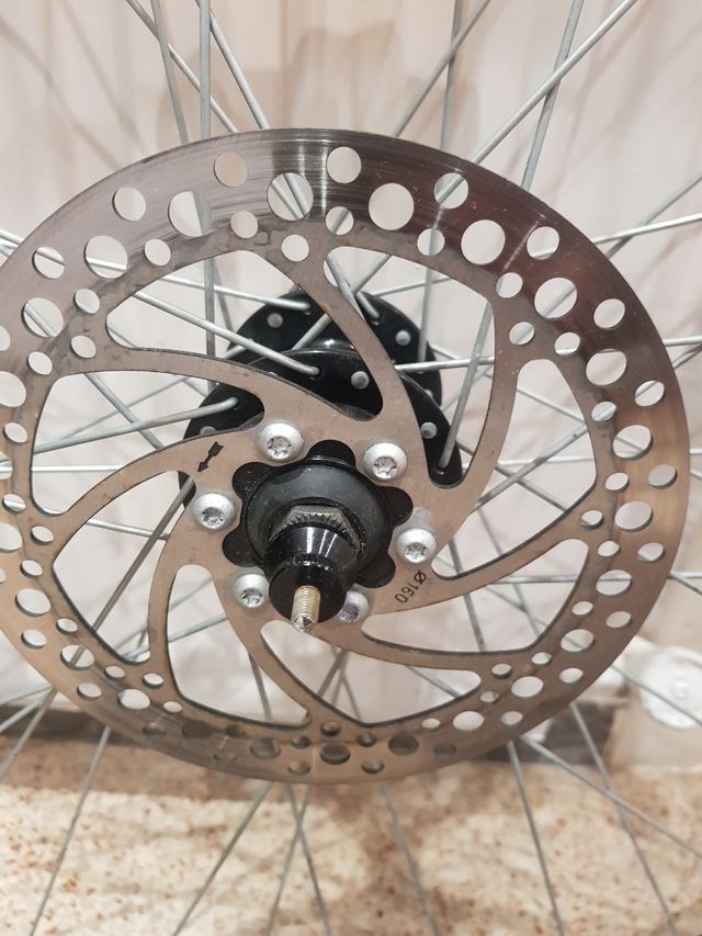 vendo rueda delantera y trasera de disco