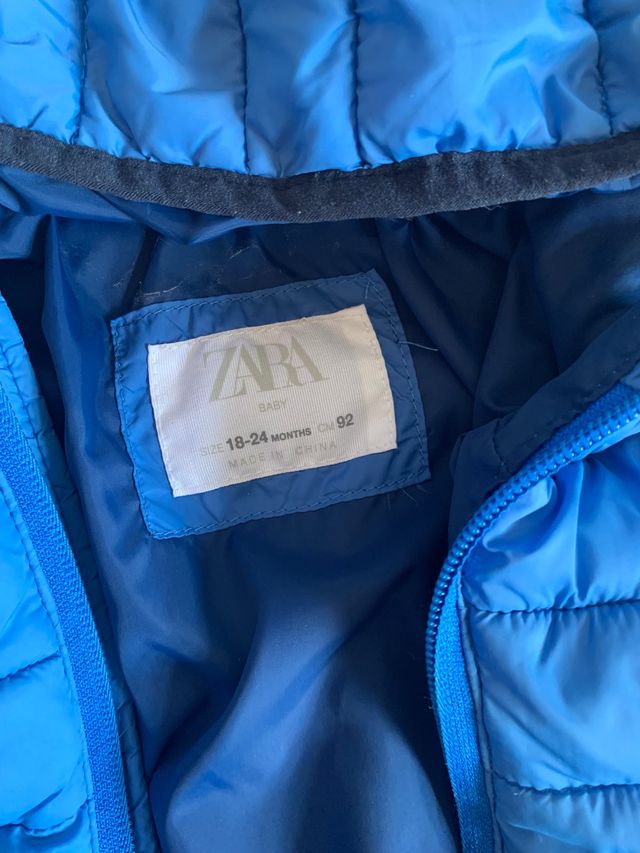 Abrigo Zara T- 2 años.