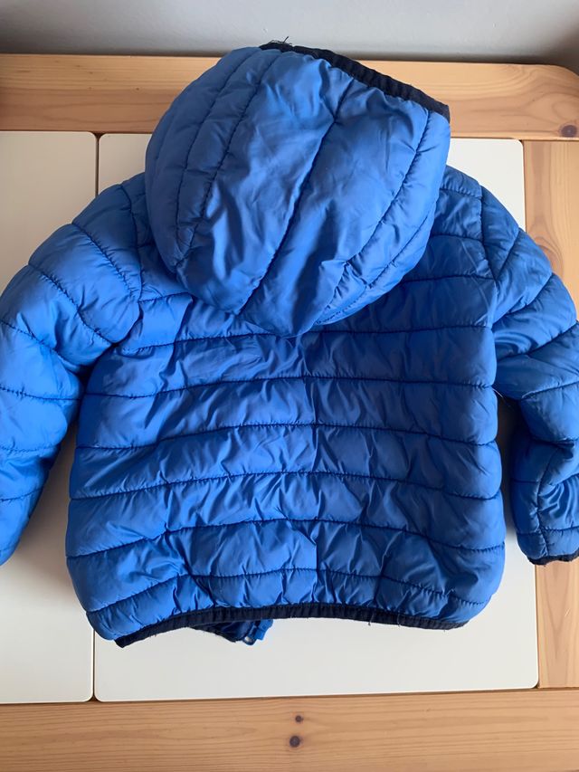 Abrigo Zara T- 2 años.