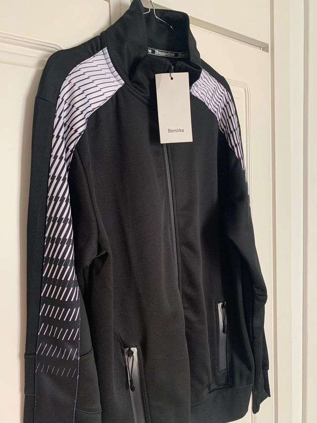 Sudadera Bershka hombre a estrenar