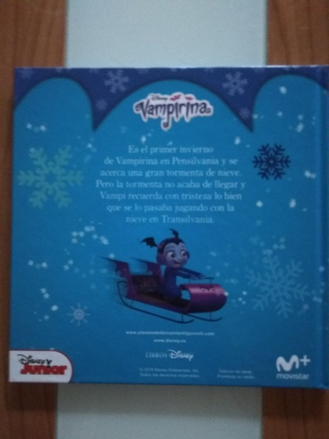 Libro Vampirina