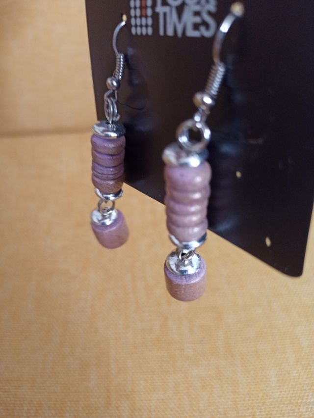 Pendientes NUEVOS de bisutería, tonos tierra