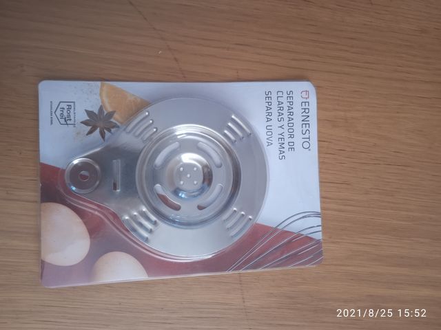 Separador de claras y yemas