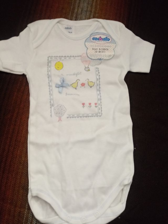 Bodi manga corta Cachete