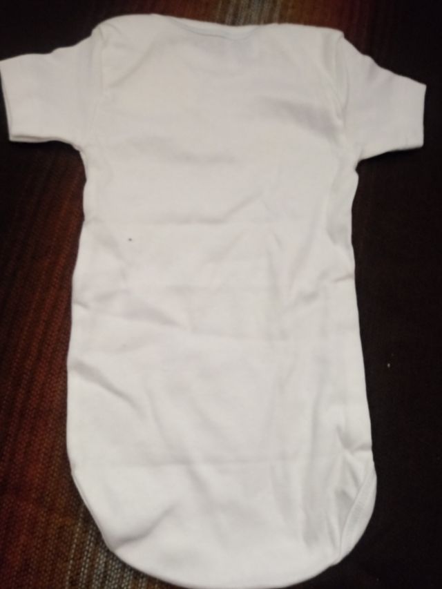 Bodi manga corta Cachete