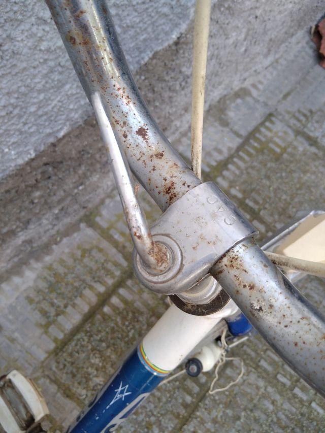 Bicicleta G.A.C. Mobylette azul