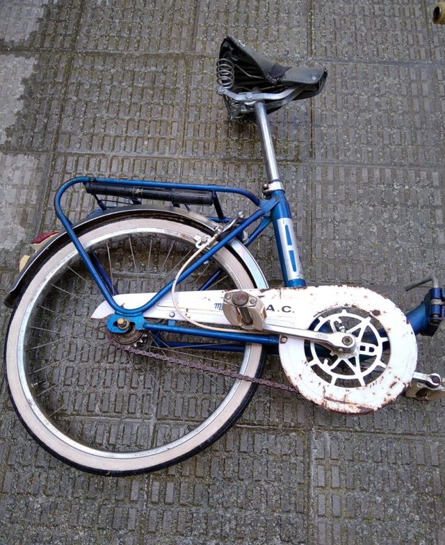 Bicicleta G.A.C. Mobylette azul