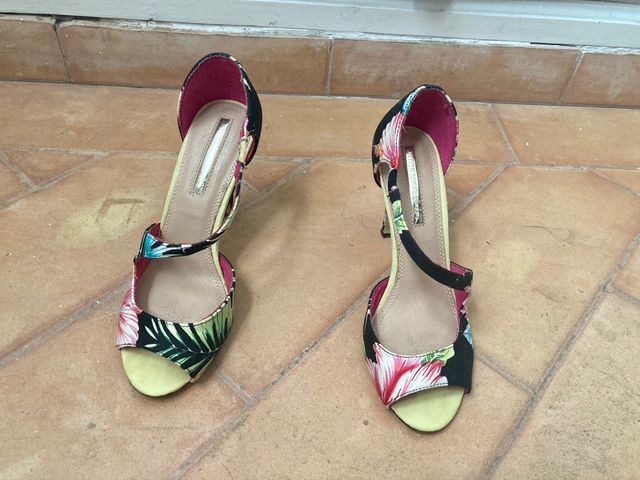 Tacones loock tropical