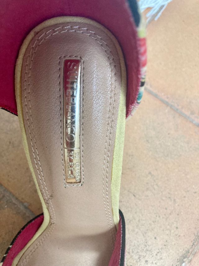 Tacones loock tropical