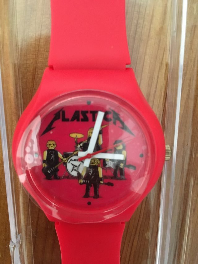 Reloj Pampling modelo Plastica SIN ESTRENAR