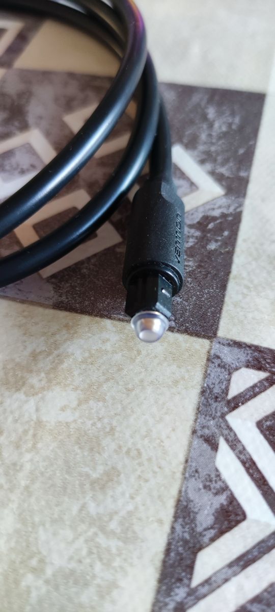 Cable óptico VENTION. 1.10m