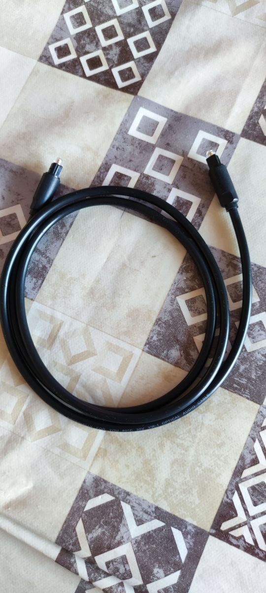 Cable óptico VENTION. 1.10m