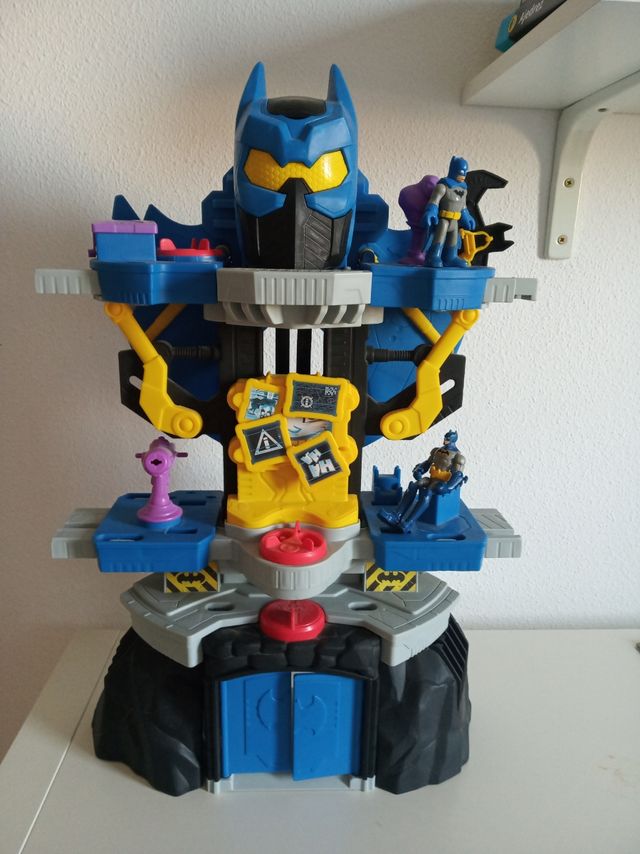 Batcueva transforming