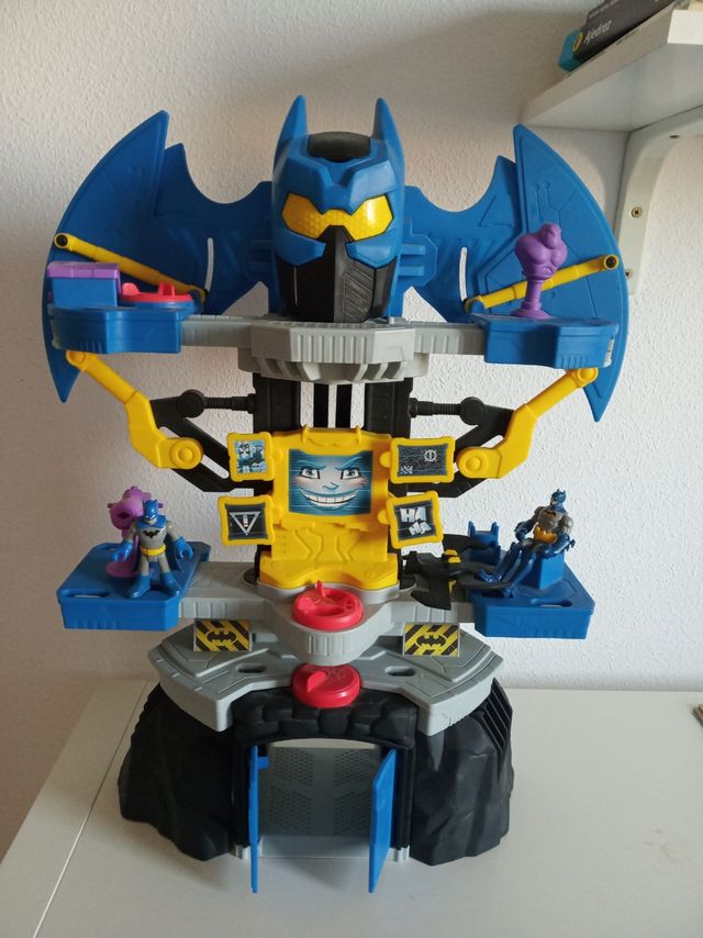 Batcueva transforming