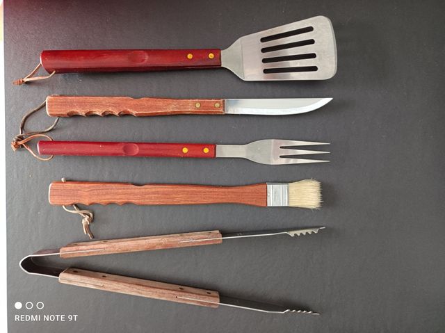 Utensili da barbecue
