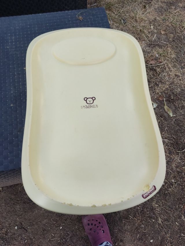 cambiador de pared para bebé