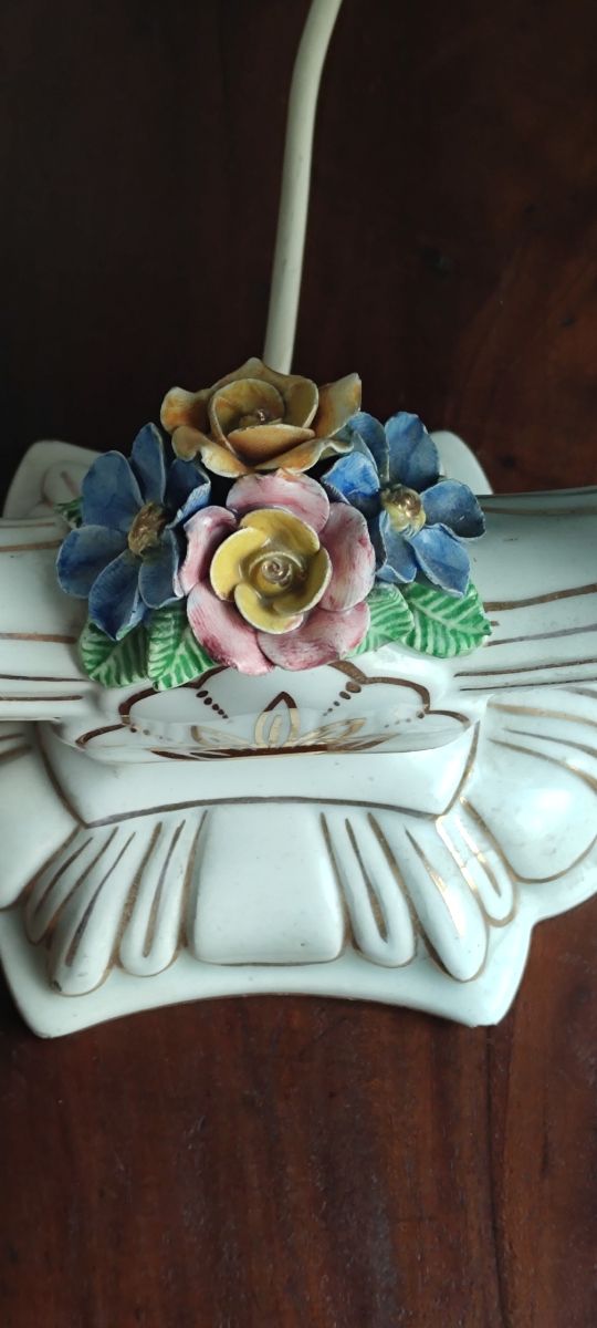 Lámpara sobremesa antigua