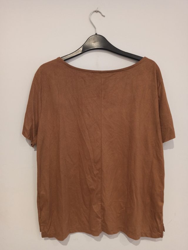 Camiseta marrón efecto ante