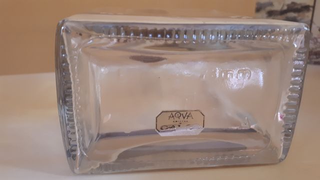 Juego licor botella y 6 vasos chupito