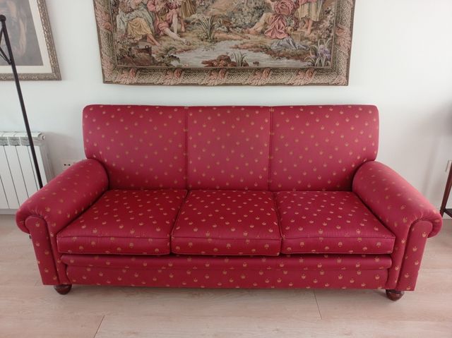 Attenzione all'offerta di divani!