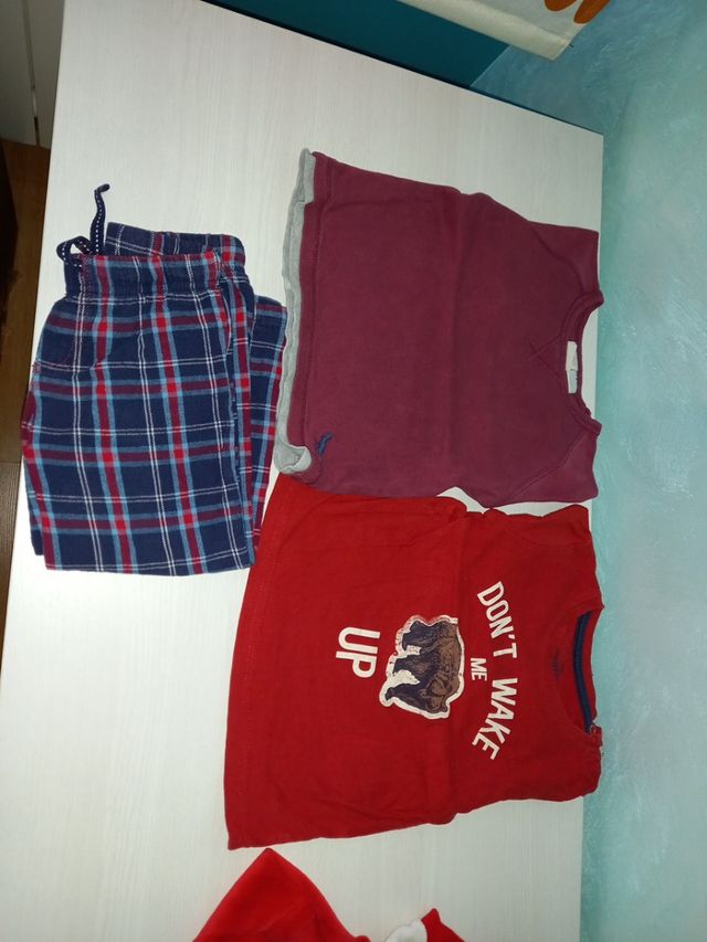3 pijamas de 36 y 24 meses invierno
