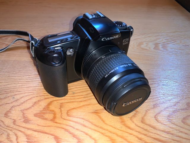 Cámara EOS 3000