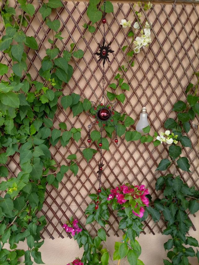 Movil decorativo siluetas de sol