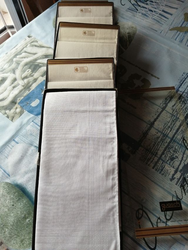 9 Pañuelos guasch blancos